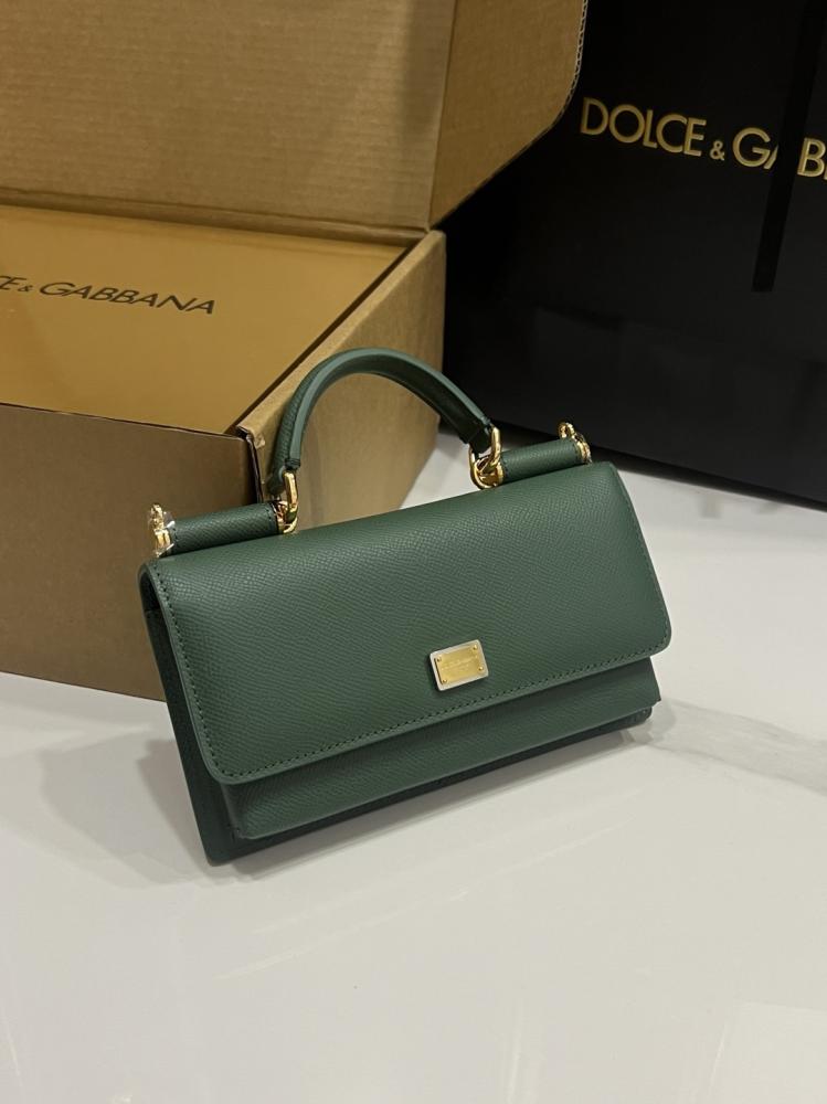 D&G Mini Wallet on Chain in Leather