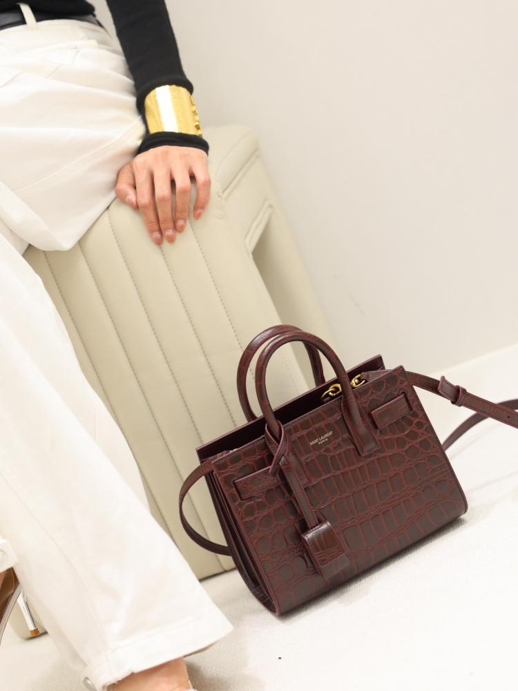 Saint Laurent Sac de Jour bag / حقيبة سان لوران نانو ساك دي جور