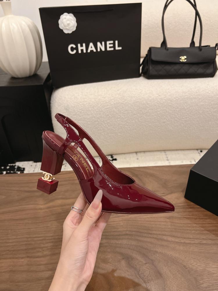 Chanel Slingback heels Métiers d'Art 2026
