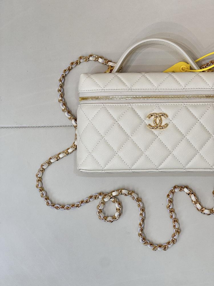 Chanel Mini flap bag 19cm