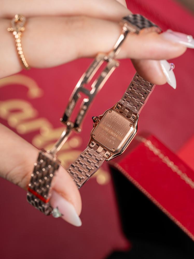 Cartier Panthère wristwatch / ساعة يد كارتييه بانثير
