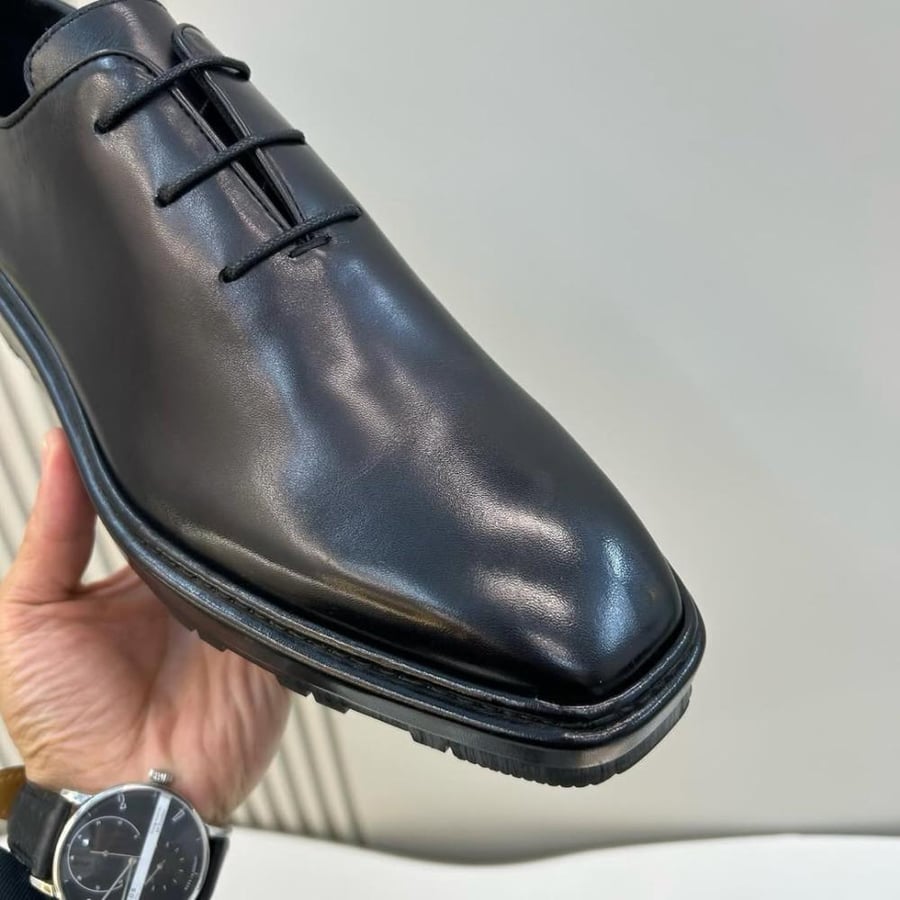 Prada Black Leather Shoes