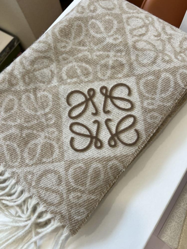 LO scarf
