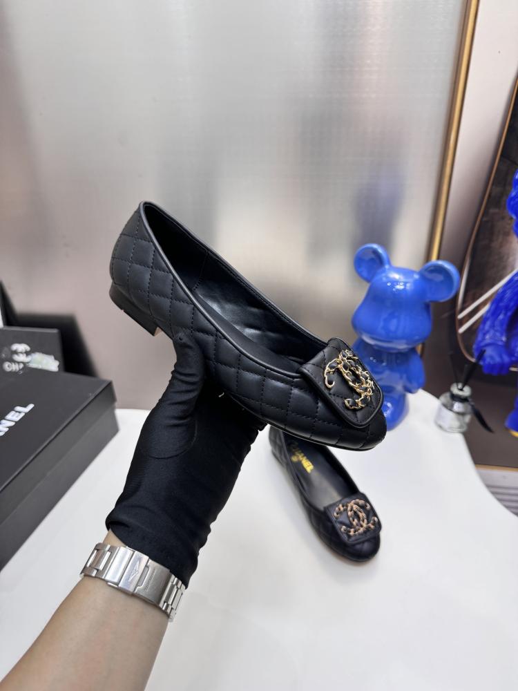 Chanel Black Quilted Leather Flats
