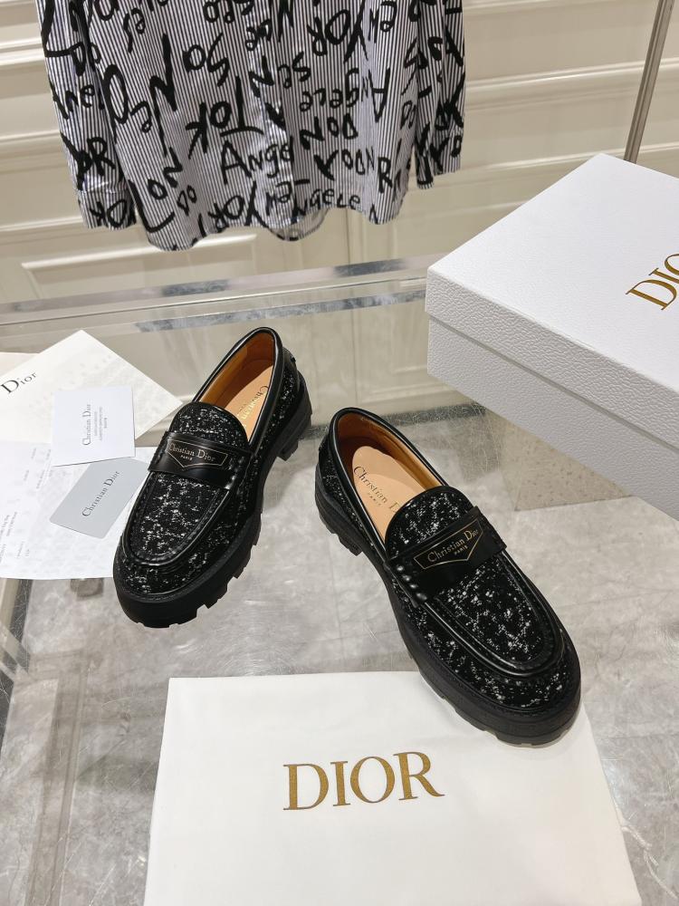 CD loafers