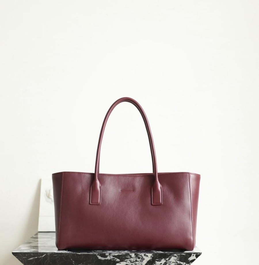 Chanel Calfskin Archetype Small Shopping Tote / حقيبة تسوق من جلد العجل من شانيل