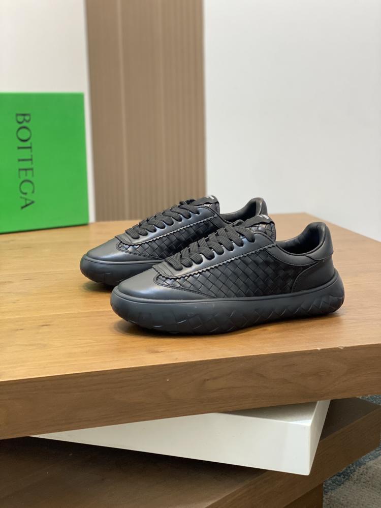 Bottega Sneakers