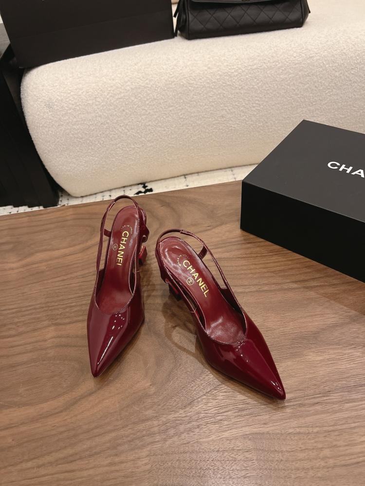 Chanel Slingback heels Métiers d'Art 2026