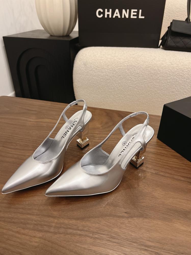 Chanel Slingback heels Métiers d'Art 2026