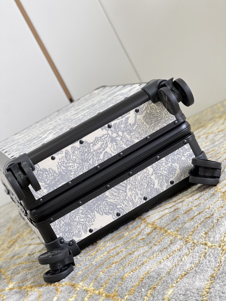 شنطة سفر كريستيان ديور  CD Cabin Size Luggage Bag