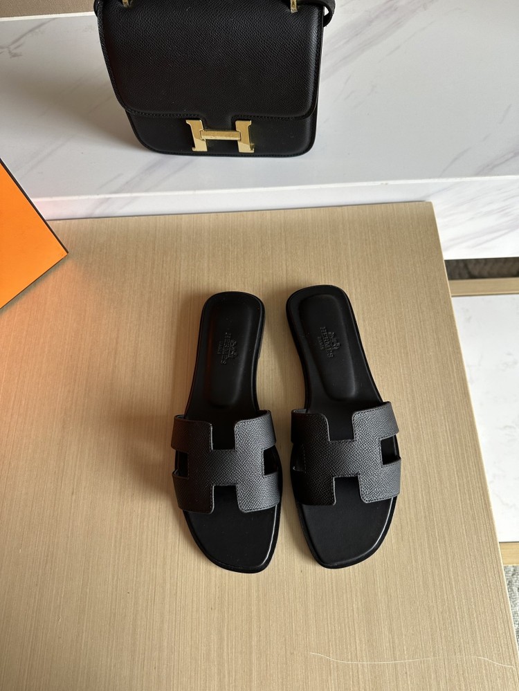Hermes slippers