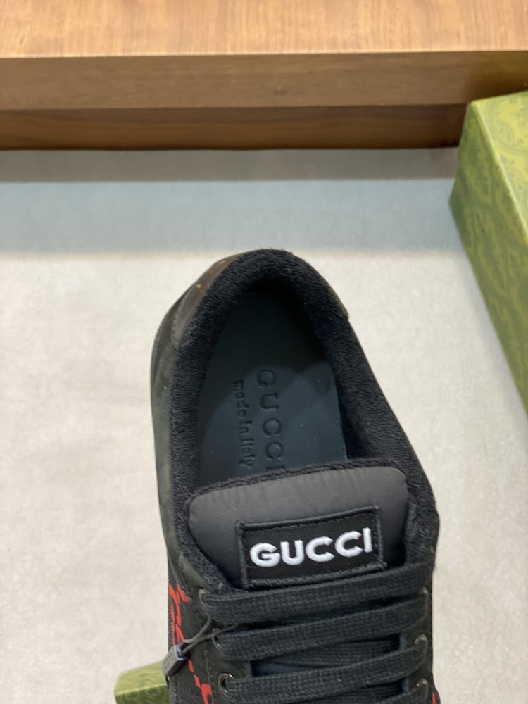GG Sneaker