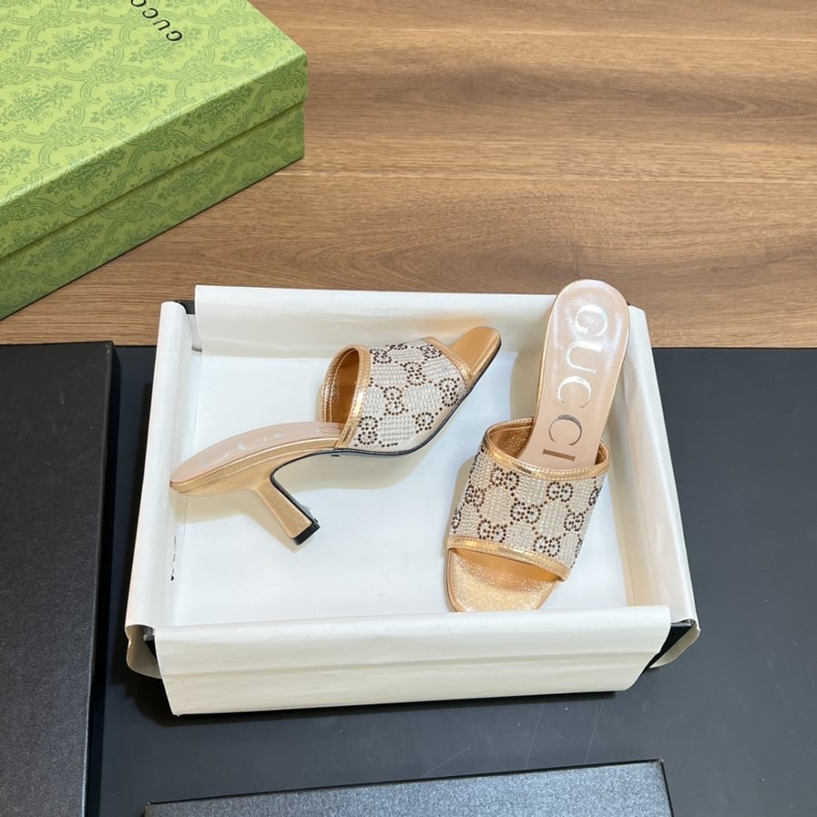 GG high heels