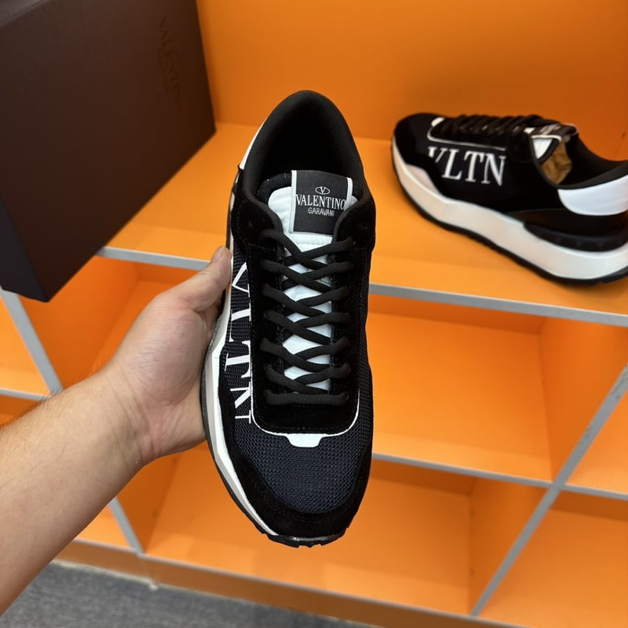 Valentino Sneakers