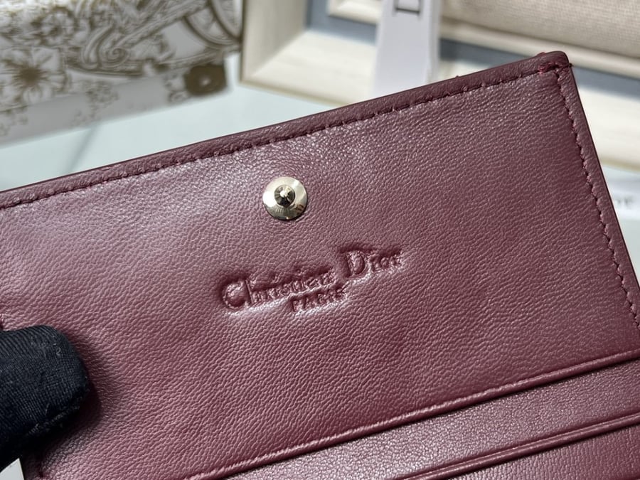 CD wallet
