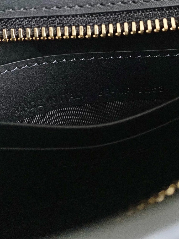CD signature hobo 24cm