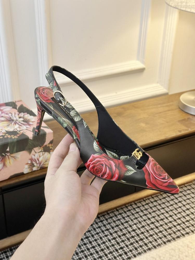 Dolce & Gabbana rose-print calfskin slingback Heels - حذاء دولتشي آند غابانا مفتوح من الخلف مصنوع من جلد العجل بنقشة الورود