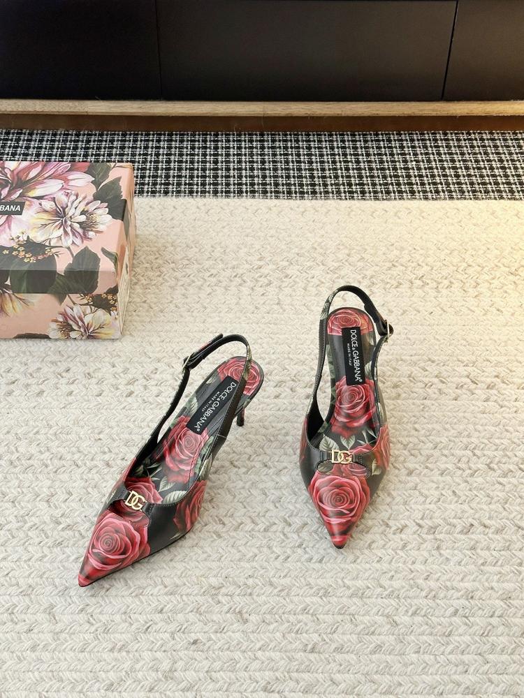 Dolce & Gabbana rose-print calfskin slingback Heels - حذاء دولتشي آند غابانا مفتوح من الخلف مصنوع من جلد العجل بنقشة الورود