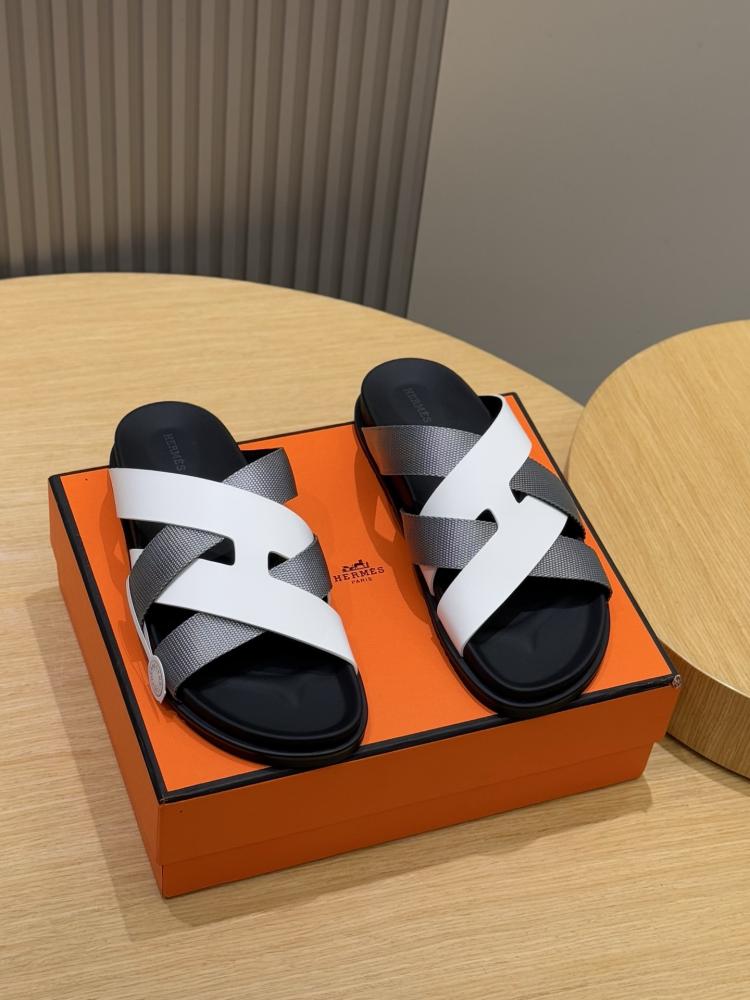 Hermès Classic Sandals