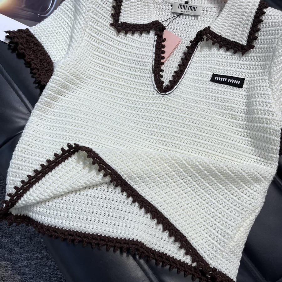 Miu top