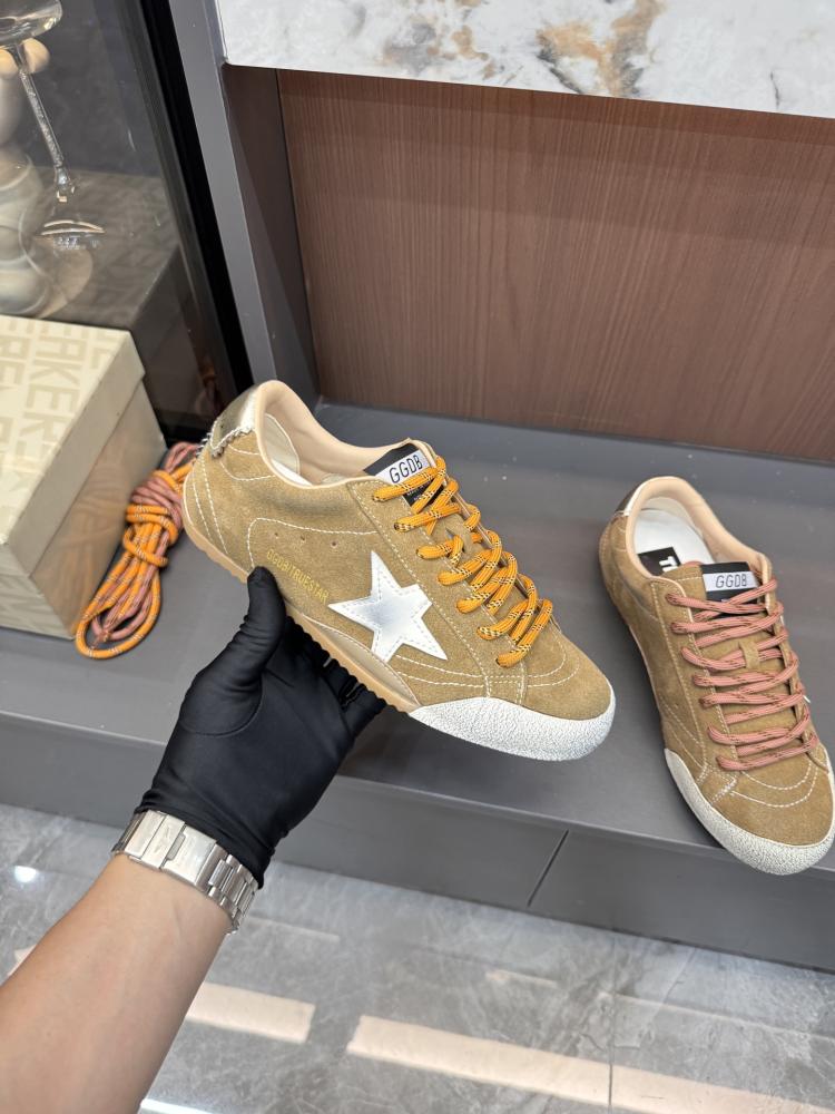 Golden Goose True-Star / جولدن جوس ترو ستار