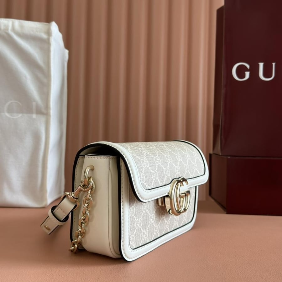 Gucci GG Marmont Mini Shoulder Bag - White/Beige