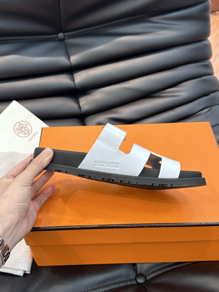 Hermès Classic Sandals