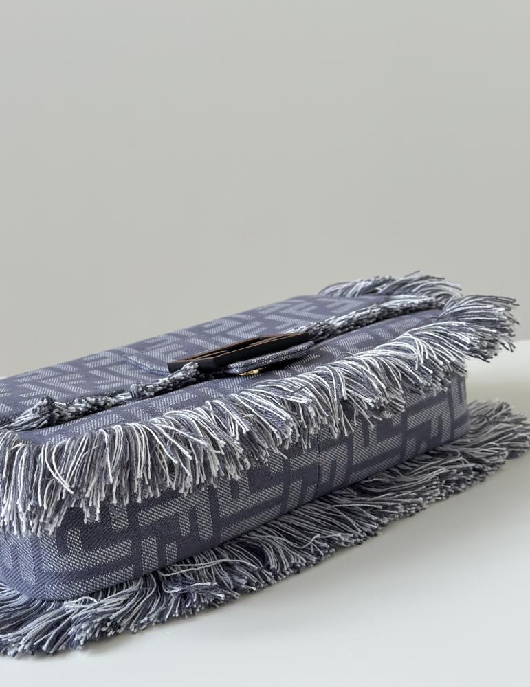 Fendi Baguette Blue denim-effect FF jacquard bag / حقيبة فندي باجيت