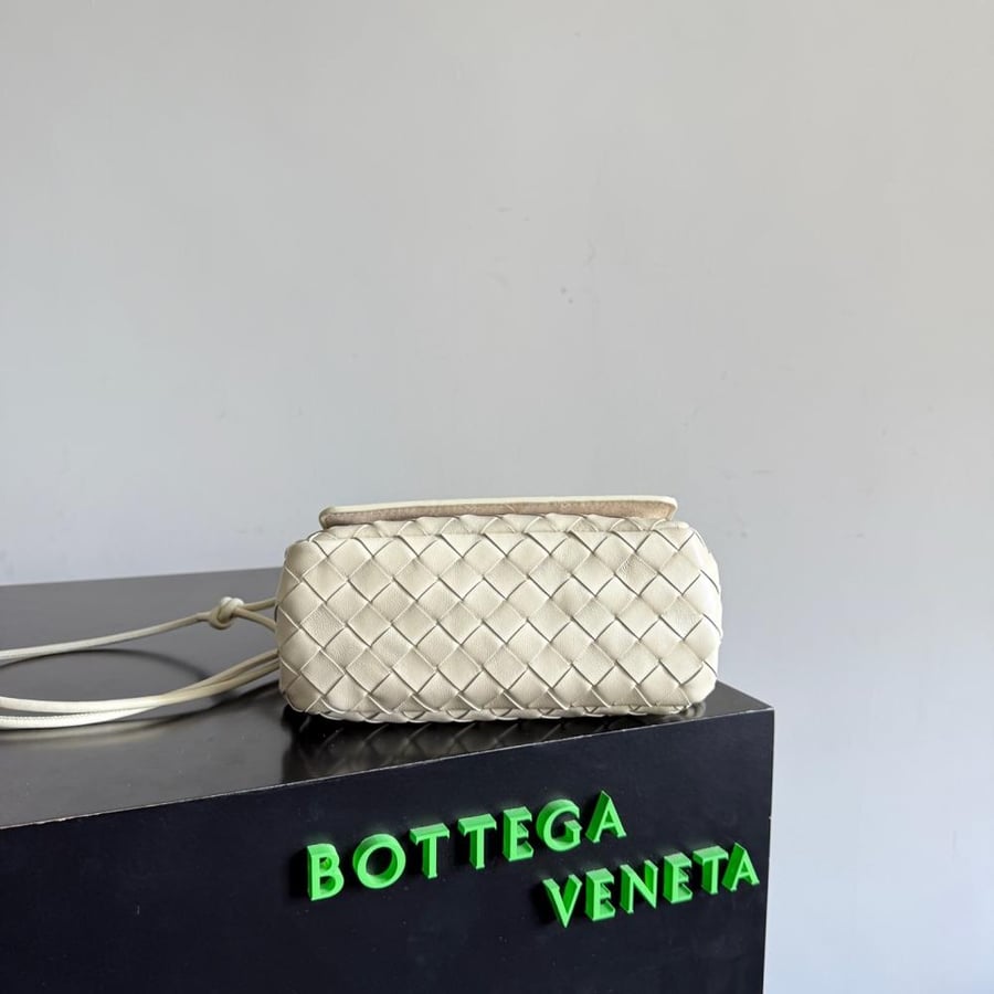 Bottega Veneta Notturno / بوتيغا فينيتا نوتورنو