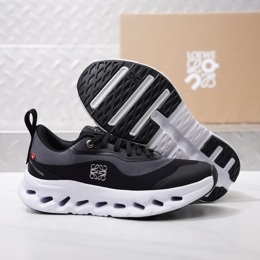 Loewe Cloud Tilt