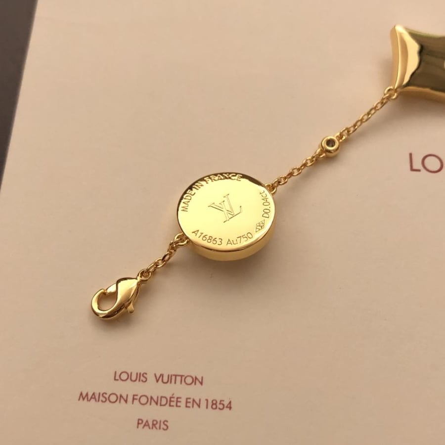 LV bracelet