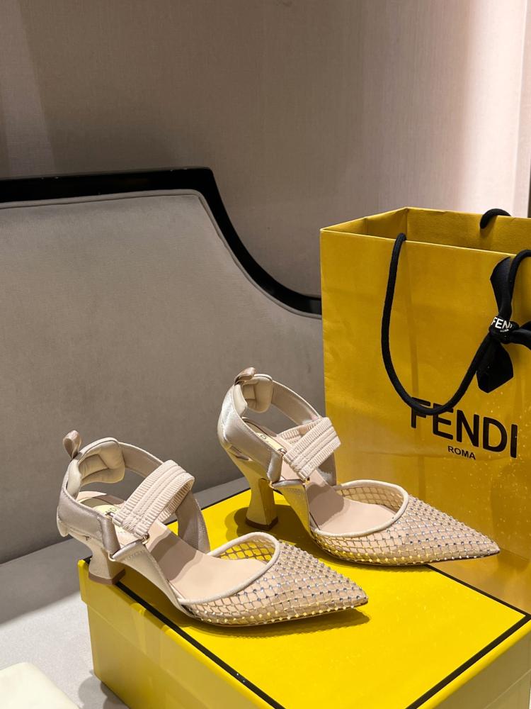 Fendi Colibrì slingback