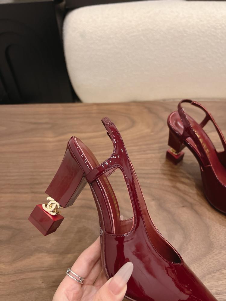 Chanel Slingback heels Métiers d'Art 2026