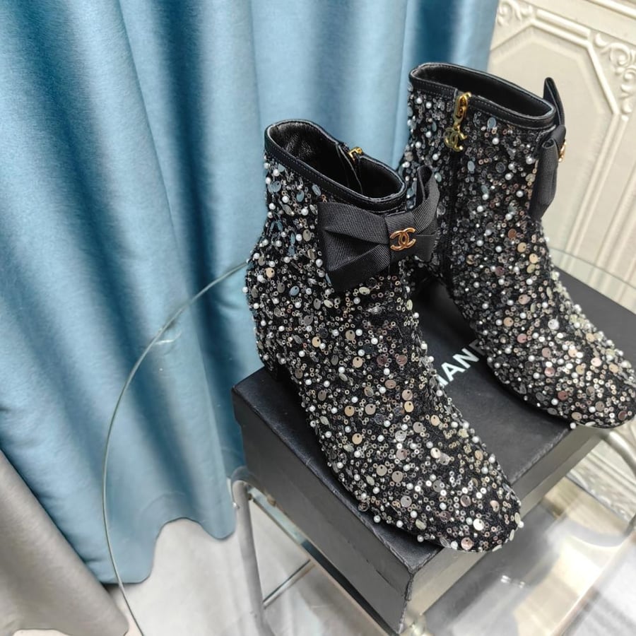 CH boots