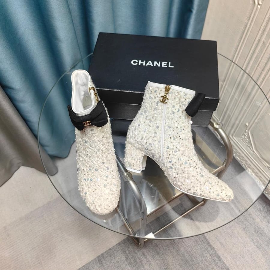 CH boots