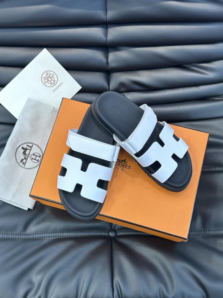 Hermès Classic Sandals