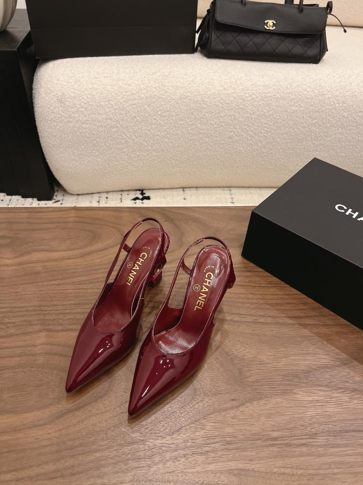 Chanel Slingback heels Métiers d'Art 2026