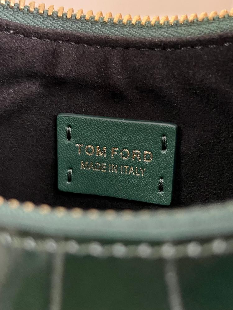 Tom Ford Bianca Hobo Bag / حقيبة توم فورد بيانكا هوبو
