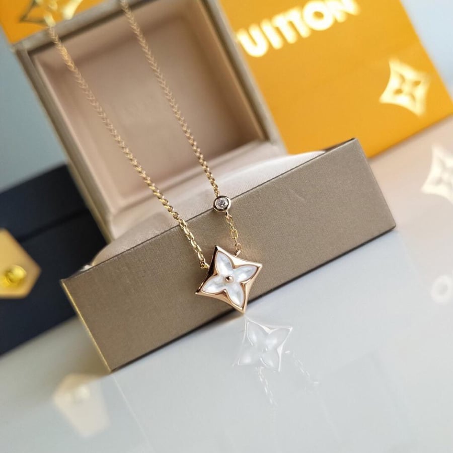 LV necklace & earings