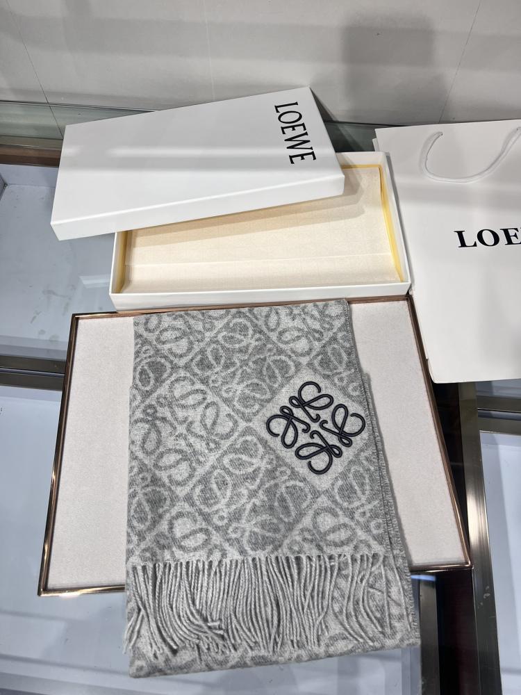 LO scarf