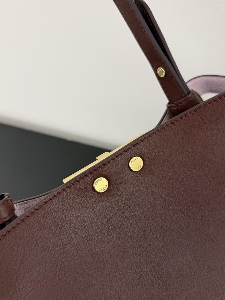 Fendi Way medium bag / حقيبة فندي واي 36سم