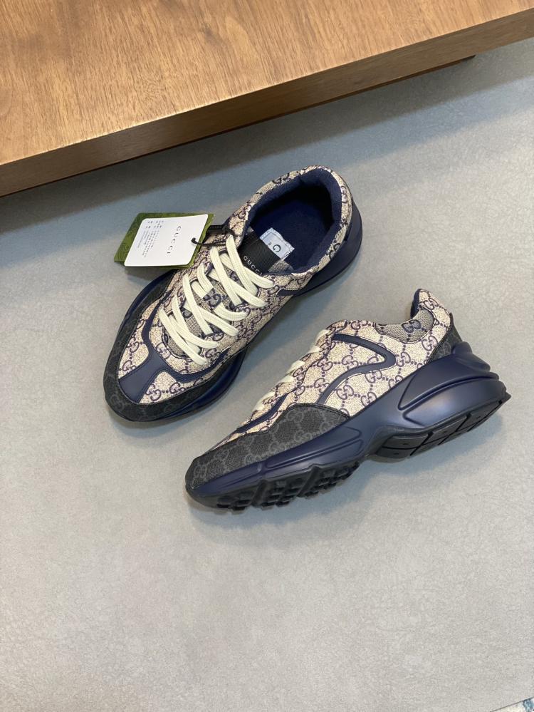 Gucci Sneakers