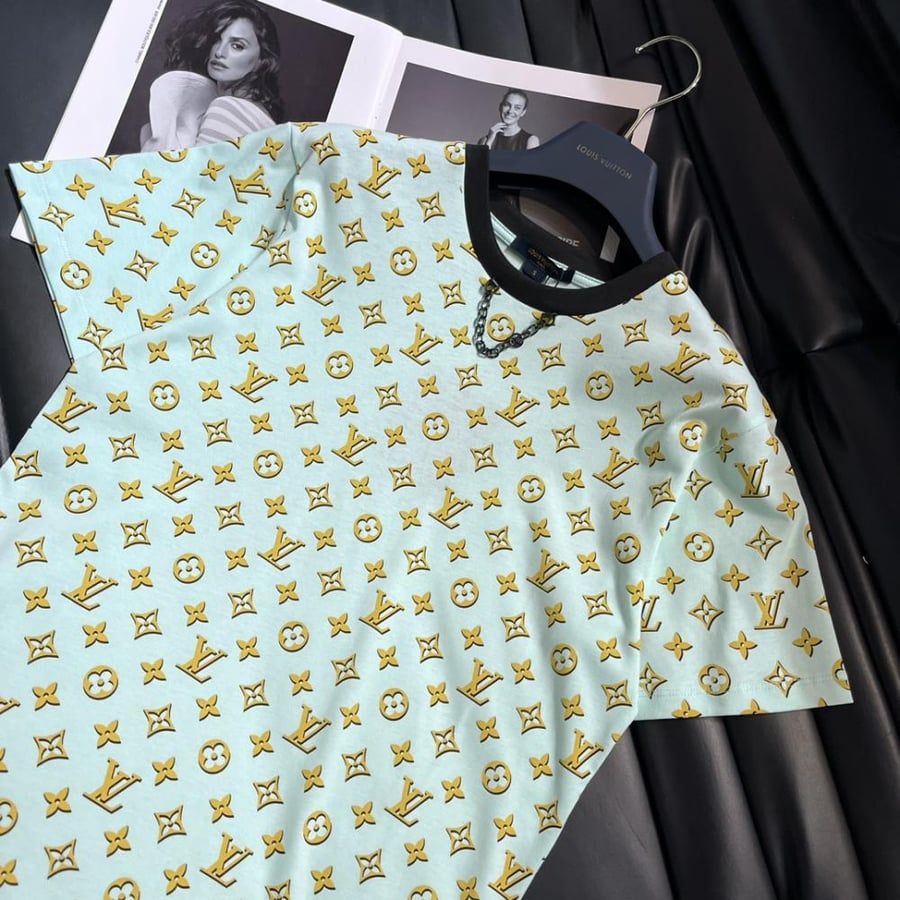 LV t-shirt