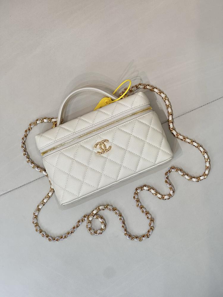 Chanel Mini flap bag 19cm