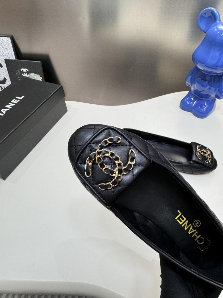 Chanel Black Quilted Leather Flats