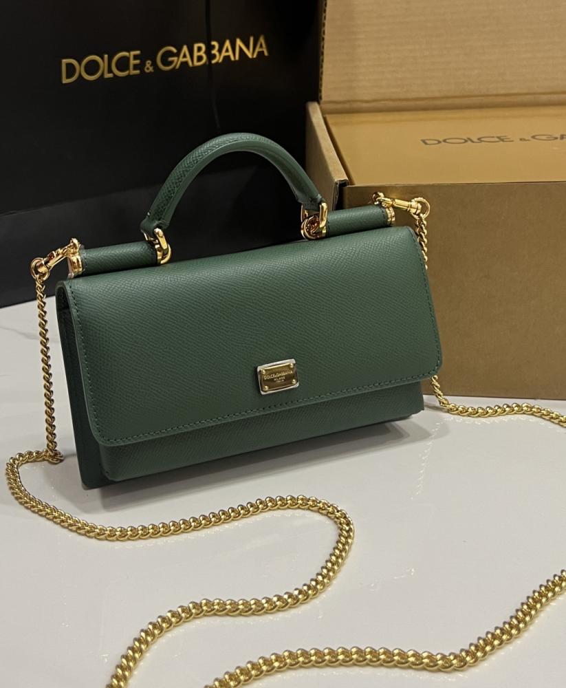D&G Mini Wallet on Chain in Leather