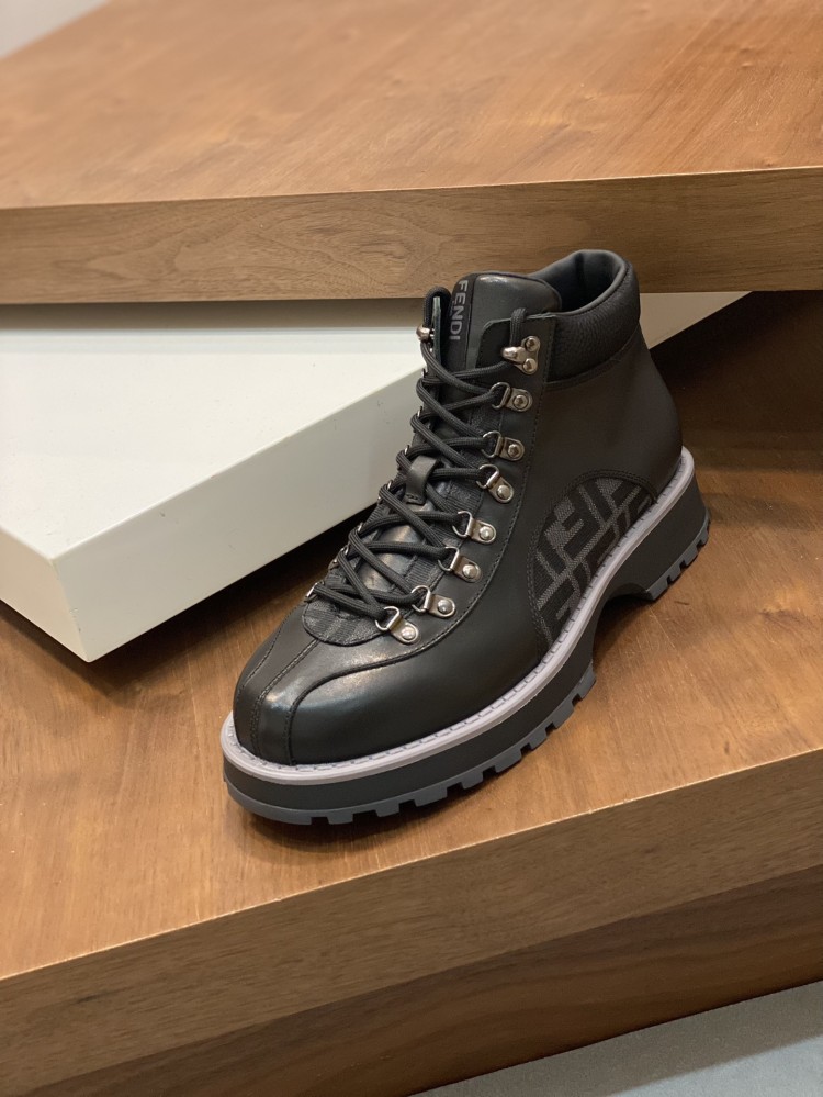 Fendi  boot