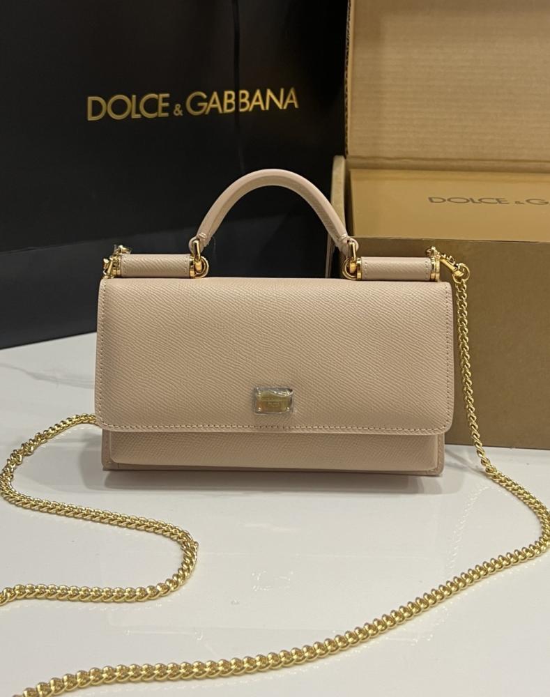 D&G Mini Wallet on Chain in Leather