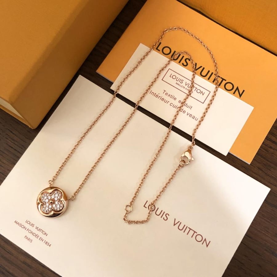 LV necklace