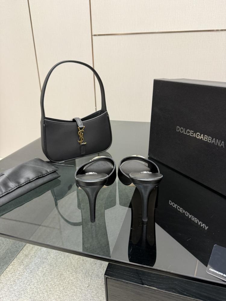 Dolce & Gabbana DG Logo Heeled Mule Sandals